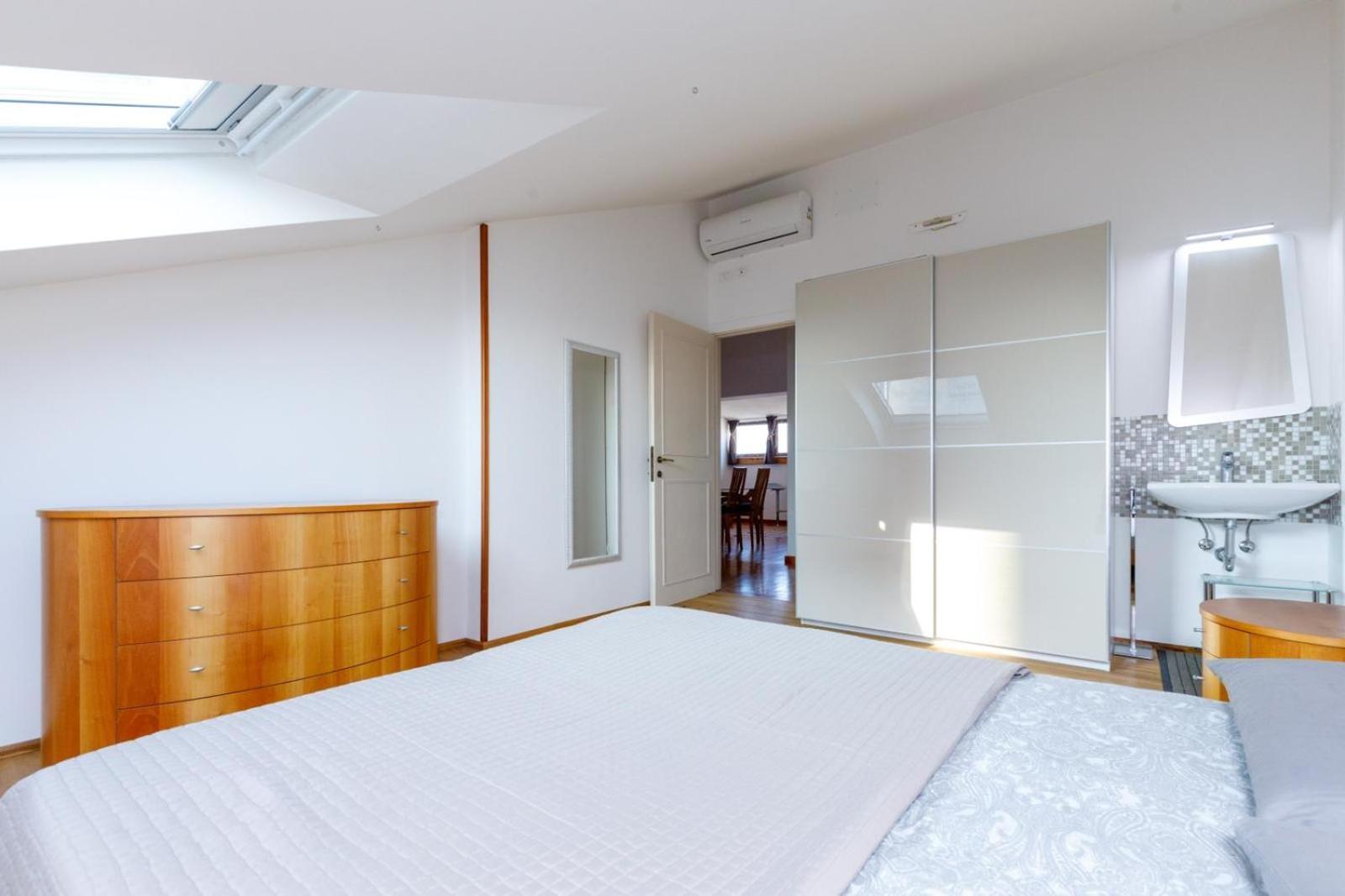 Easymoon Apartman Mestre Kültér fotó