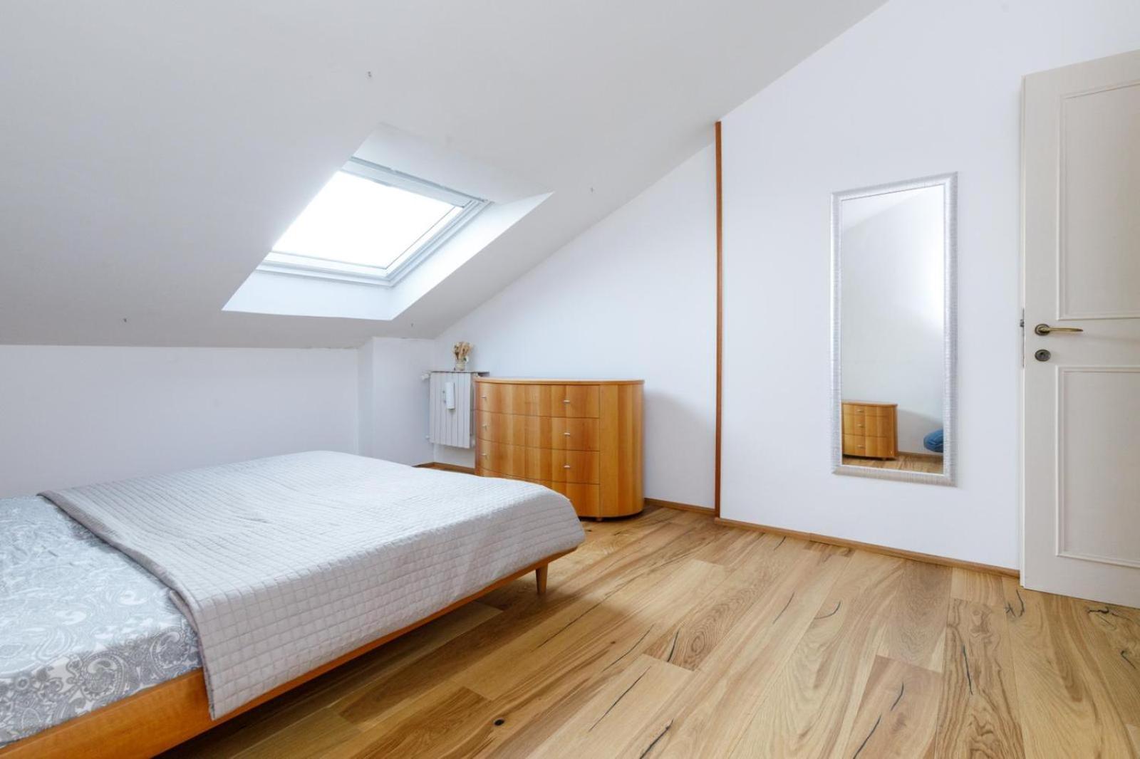 Easymoon Apartman Mestre Kültér fotó